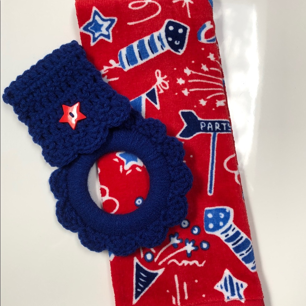 Red white & blue kitchen towel hanger & towel set